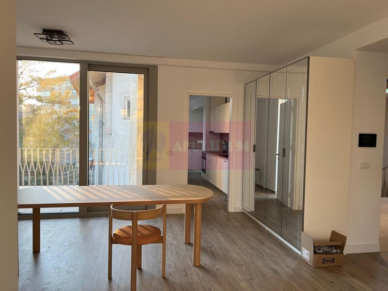 Apartament 4 camere + Terasa 94mp | Licurg 2 / Cartierul Armenesc